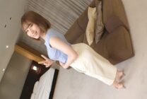 SIRO-4950 [First shot] Even though it's been sex for the first time in a year … The actor's powerful piston makes his legs jerky! Full of freshness and freshness! This is the true value of amateur AV! Application amateur, first AV shooting 294