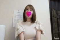 FC2-PPV-3053303 [Exclusive distribution 2980pt → 1980pt] Madoka, a beauty club member with a natural G cup, debuts at men's esthetics! Push down Madoka-san, who is attacking a small devil tick, and cum shot with raw blowjob raw paizuri raw insertion