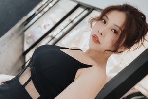 CUS-2584 Angel Films 25-year-old hotel female public relations was hit on right after get off work. The hard penis could not bear the rapid stimulation between her snow-white big breasts and ejaculated violently.