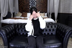 FC2-PPV-4779391 Sakura (18) is on the second day of a two-day shoot. She's dripping with love juice and eagerly comes in for a creampie. I listen to her thoughts on the previous day's creampie, humiliate her, and make her lick my asshole.