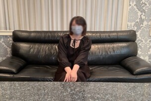 FC2-PPV-4713159 [The third installment of the popular series] The masked facial man finally reveals his face!? A seriously perverted, lewd amateur's first ever threesome, breaking through the limits. A divine episode where you might finally get to se