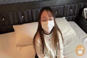 FC2-PPV-4693928 A petite new graduate office lady is filmed as an image video IMEDAMAFC2