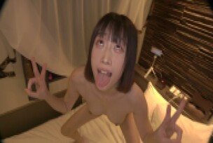FC2-PPV-4558802 [First shot] [Review bonus included] Beauty File #8 Minami-chan (22 years old) Occupation: Apparel store clerk A slender girl who looks like Ano-chan appears! In the bonus video after the seeding SEX, she makes a bold ahegao face and doubl