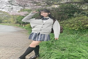 FC2-PPV-4669180 Emi-chan from the tea ceremony club, 18 years old, a fair-skinned, slender beauty with hidden big breasts, gets horny in the spring weather and has sex with me. *First come, first served, high quality bonus included*