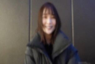 FC2-PPV-4664973 3 days! Half price!! [First time shooting] [Face revealed] Full of smiles! A cool beauty amateur with a clean look. Good sensitivity, rare pink beautiful breasts. A big cock insertion turns her into a maiden.