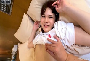 FC2-PPV-4658854 Mana-chan (Mana-chan) at the age of 18, a collection of idols that are accepted and received in the same work, Ryoso Shuji in the same work, and a lot of laughs when I see eroticism [comprehensive review] [Kore] [Kore]