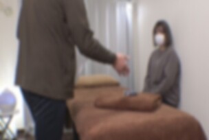 FC2-PPV-4659339 New products on sale until 4/6 at half price! [Uncensored/Namahame] A sensitive wife who is 2 months pregnant came to the store for the first time. She wanted a gentle massage, so we treated her with the utmost care.