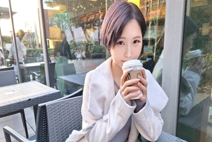 [UNCENSORED-LEAK] SIRO-5282 A calm and mysterious adult woman. When sex starts, she changes completely, and she feels so good that she doesn't realize her body is arching back as she climaxes! [First time shooting] Applying for AV on the Internet → A