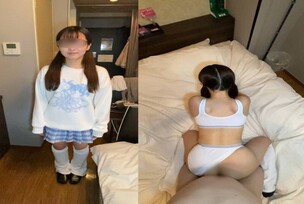 FC2-PPV-4827213 [Second installment] A serious black-haired girl who looks great in glasses and is filmed in casual clothes and sports bra