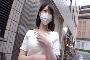 FC2-PPV-4846020 [Amateur appearance] "2nd year big-breasted nursery teacher" raw creampie extreme sexual act shooting. Treasured private individual shooting released. *Only a few left