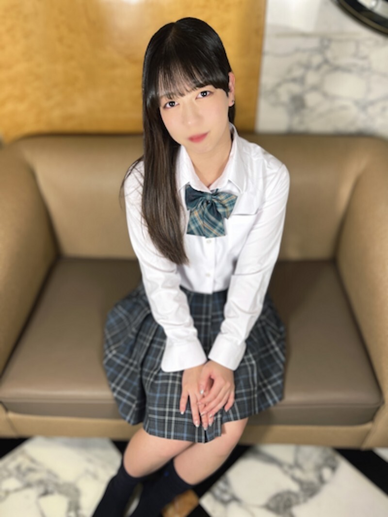 FC2-PPV-4851361 [Squirting Olympics** Japan's Squirting Representative vs. the World's 20cm Huge Cock] Hikaru-chan joined the national team at the age of 18. Her opponent is a 20cm huge cock that has brought many tears to his eyes. Come and watc